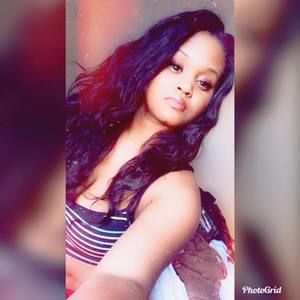 Meet your Posher, Whitney